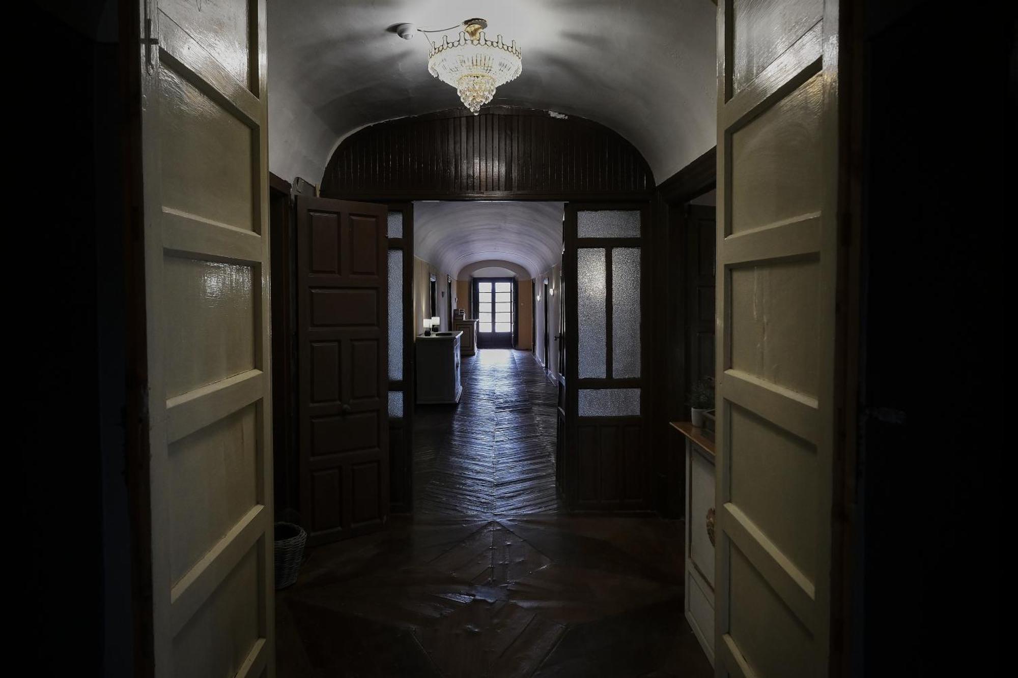 Casa Rural Palacio Conde De Aldana Con Piscina Entre Encinares Y Dehesas Terradillos Εξωτερικό φωτογραφία
