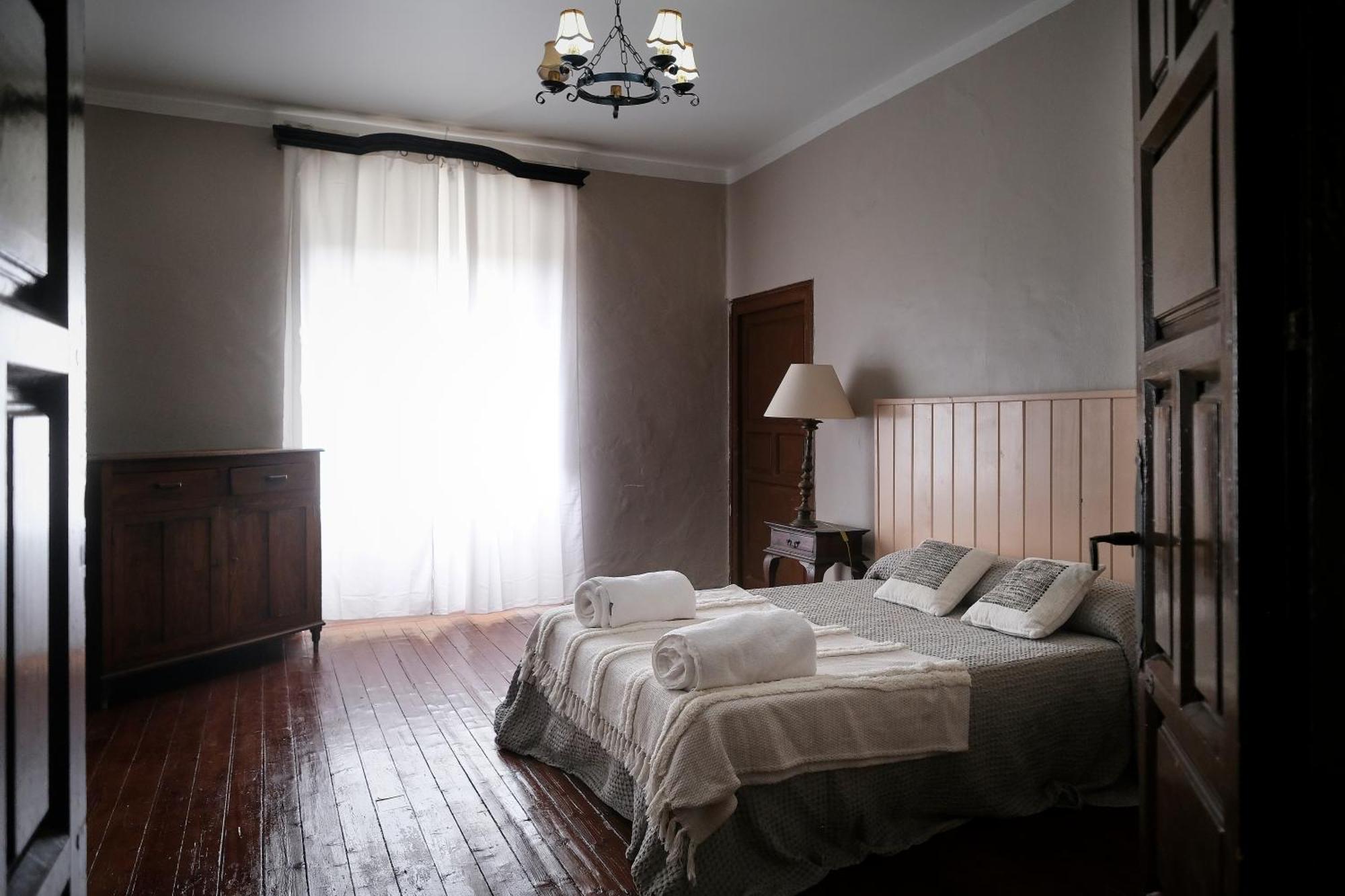 Casa Rural Palacio Conde De Aldana Con Piscina Entre Encinares Y Dehesas Terradillos Εξωτερικό φωτογραφία