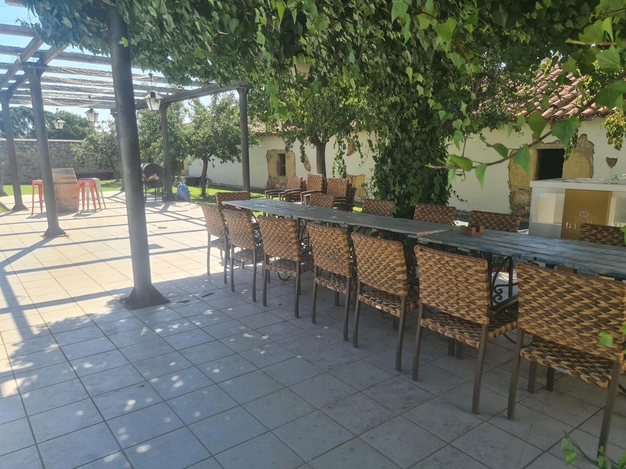 Casa Rural Palacio Conde De Aldana Con Piscina Entre Encinares Y Dehesas Terradillos Εξωτερικό φωτογραφία